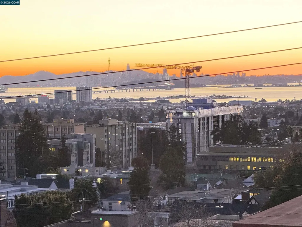 2 Panoramic Way Berkeley CA 94704