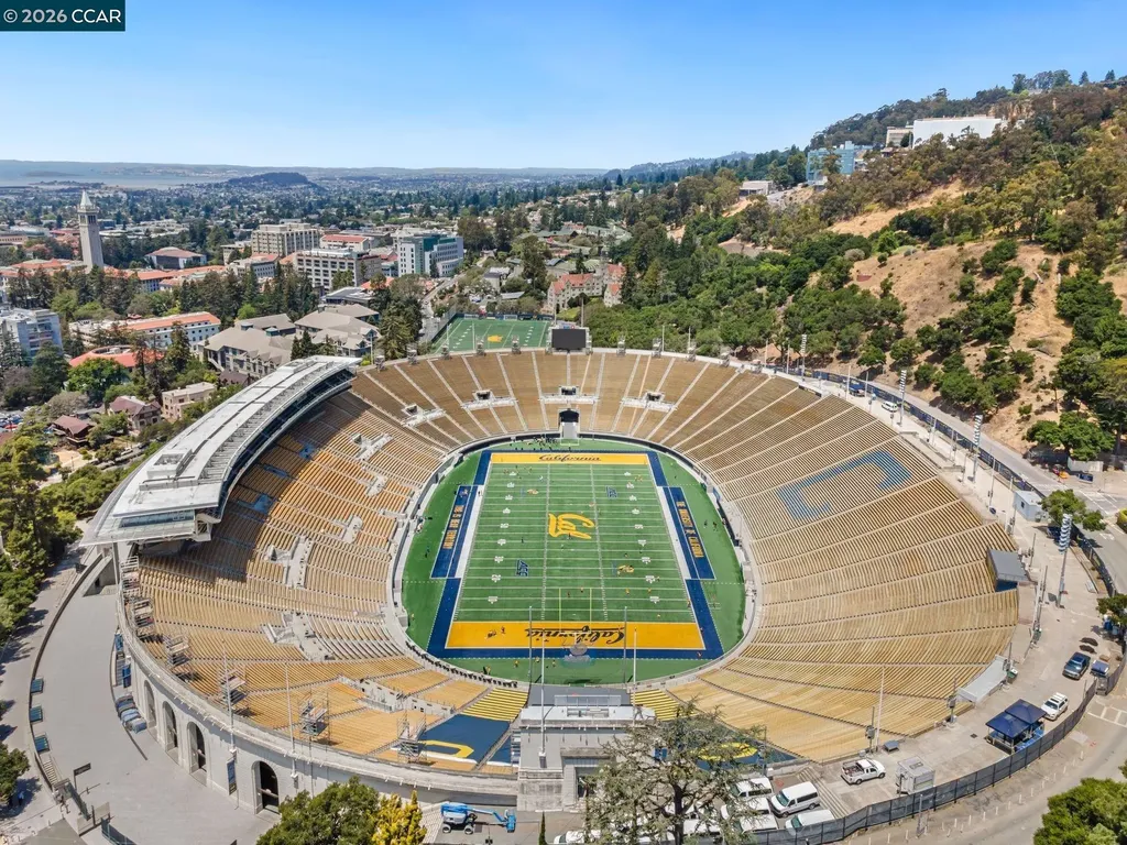 2 Panoramic Way Berkeley CA 94704