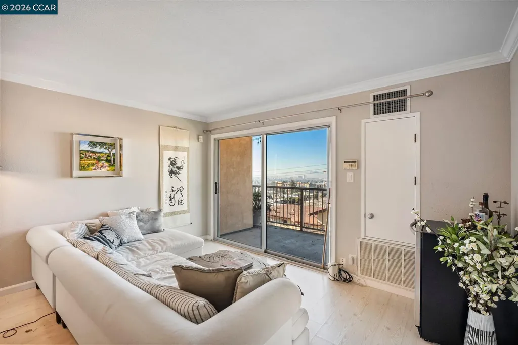 2 Panoramic Way Berkeley CA 94704