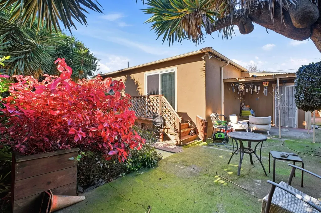 127 Hampton Road Hayward CA 94541