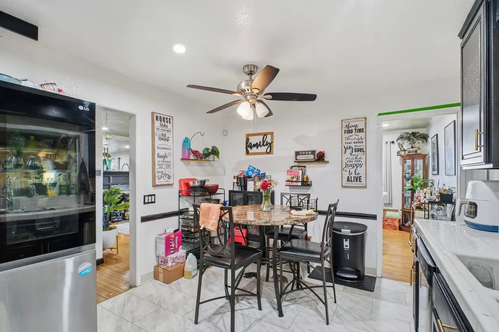 127 Hampton Road Hayward CA 94541