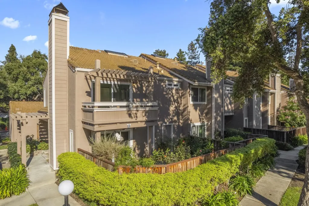 3833 Burton Common Fremont CA 94536