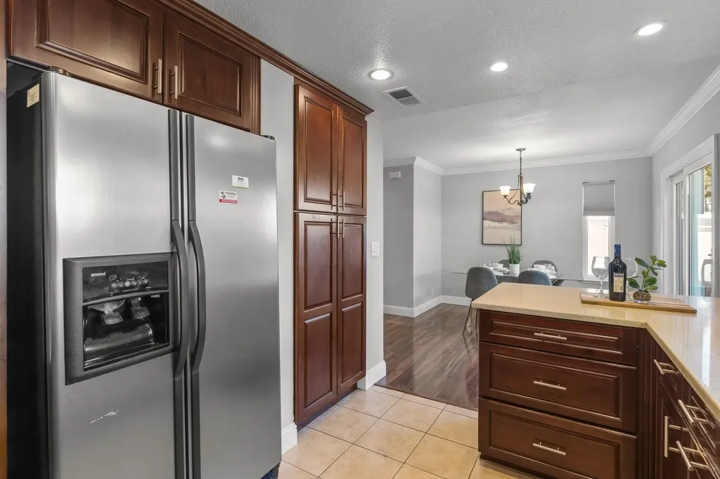3833 Burton Common Fremont CA 94536