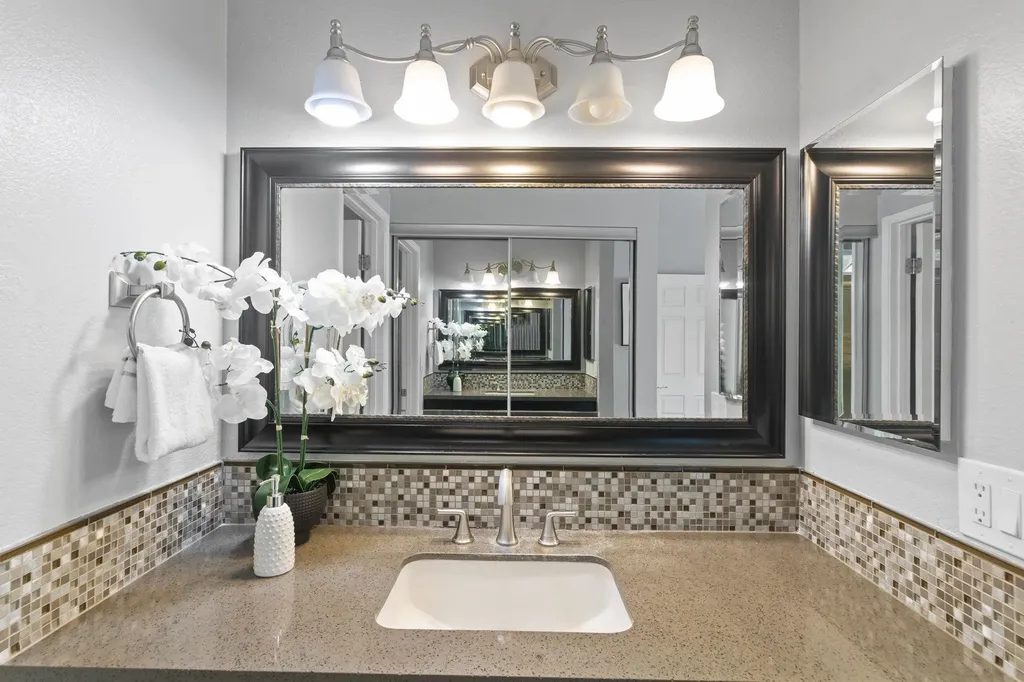 3833 Burton Common Fremont CA 94536