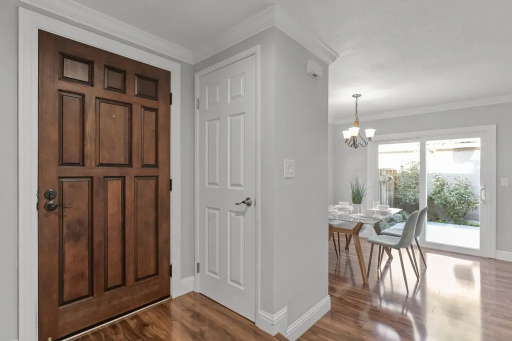 3833 Burton Common Fremont CA 94536