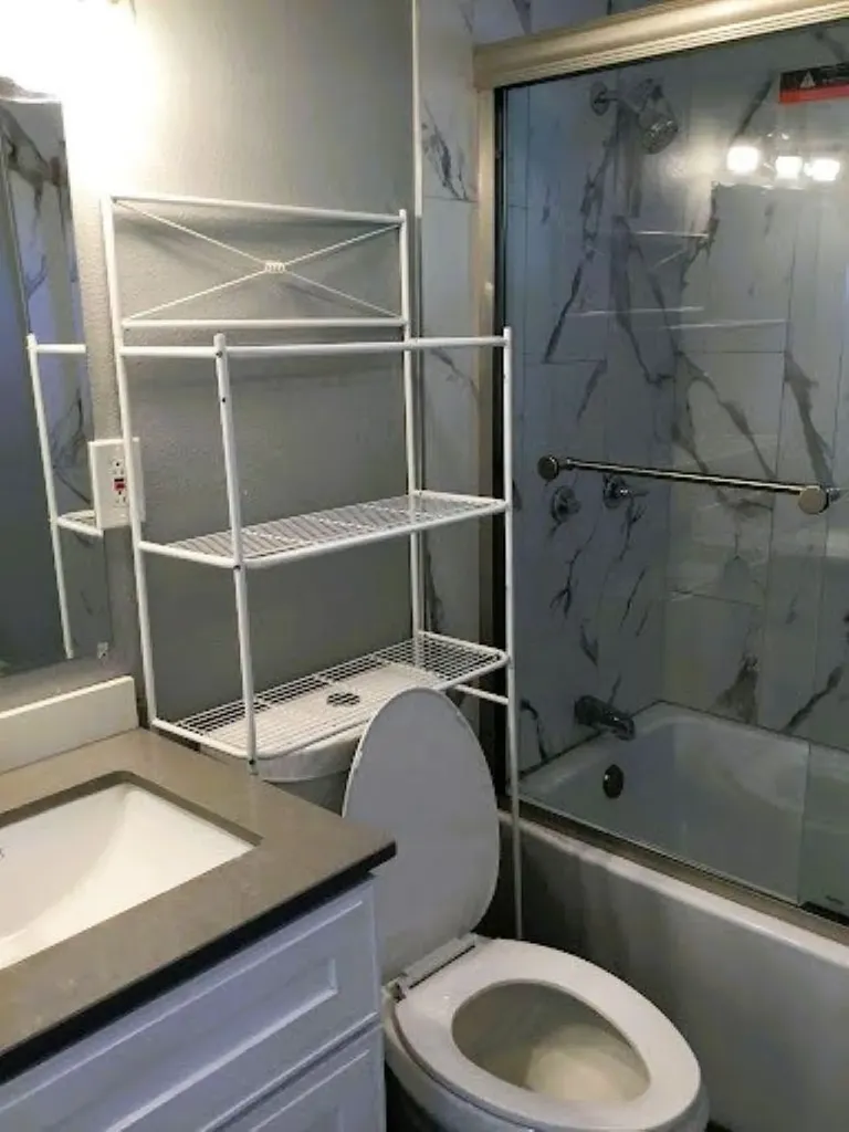 24741 Calaroga Avenue Hayward CA 94545