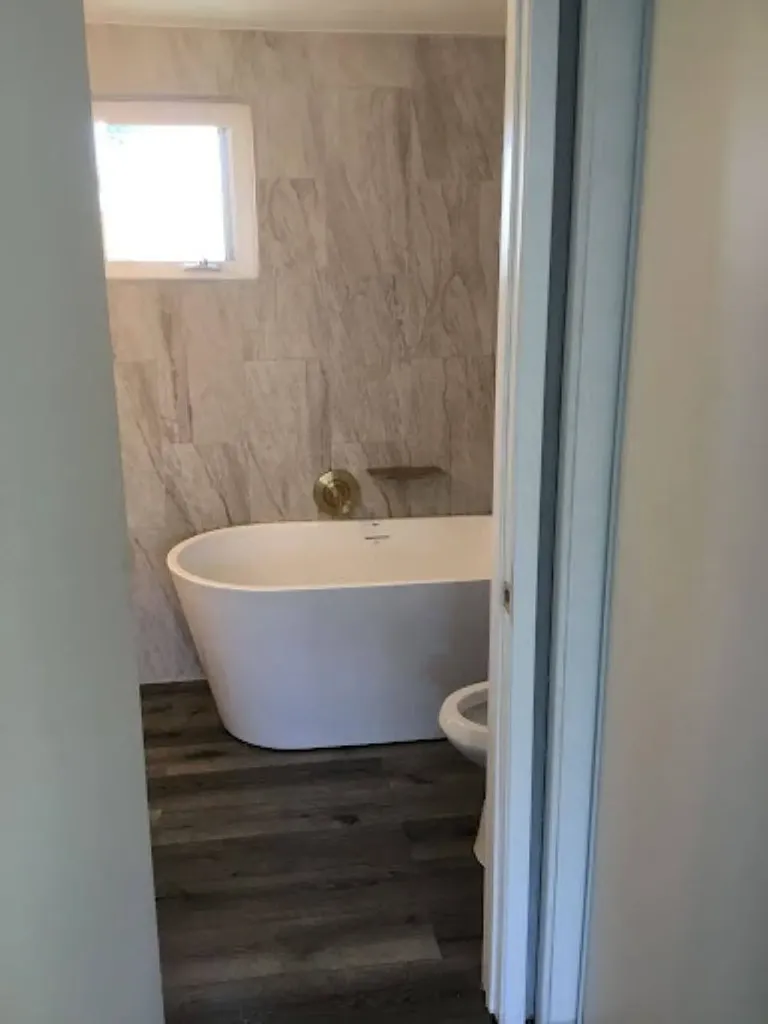 24741 Calaroga Avenue Hayward CA 94545