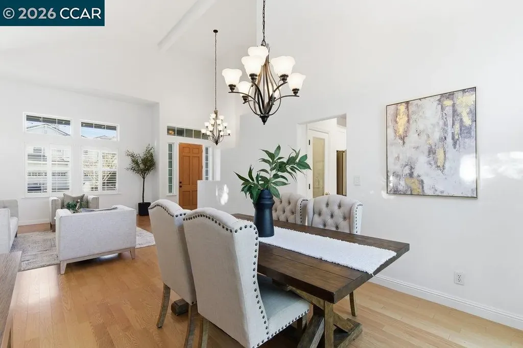 811 Vineyard Court Pleasant Hill CA 94523