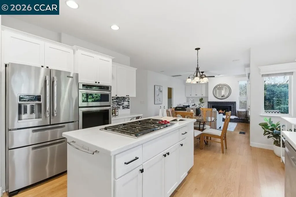 811 Vineyard Court Pleasant Hill CA 94523