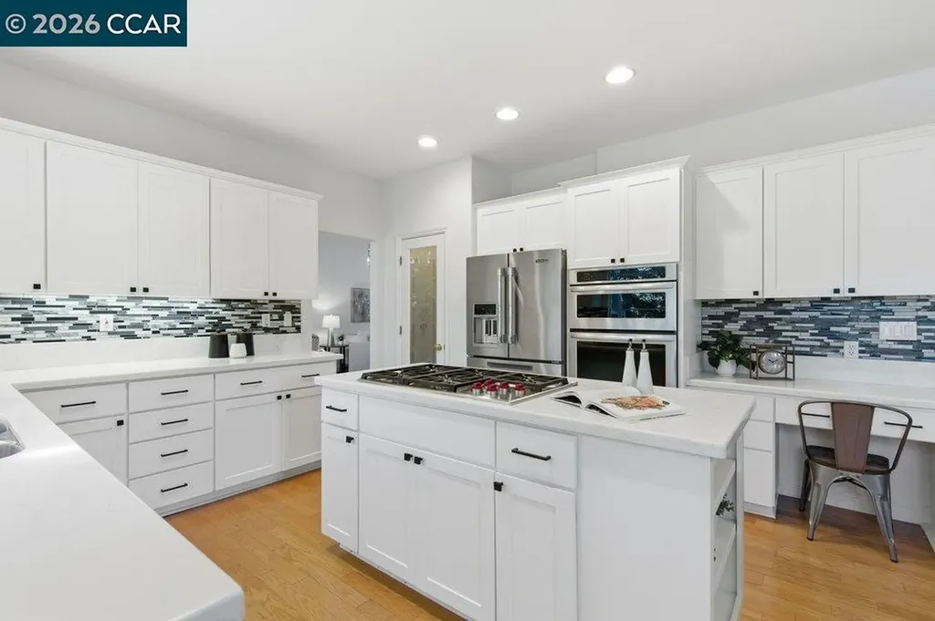 811 Vineyard Court Pleasant Hill CA 94523