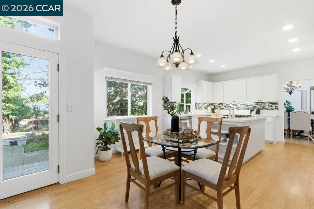 811 Vineyard Court Pleasant Hill CA 94523