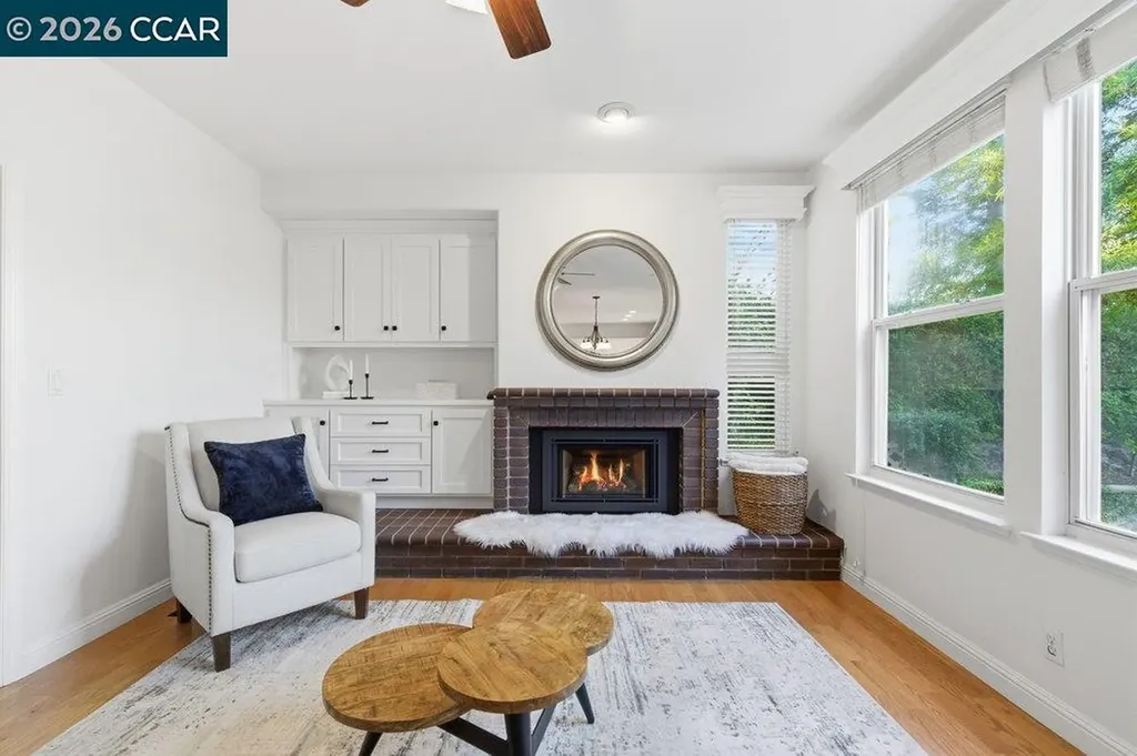 811 Vineyard Court Pleasant Hill CA 94523