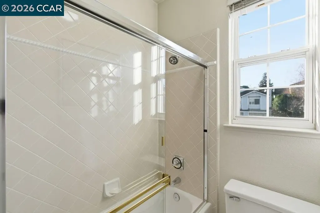 811 Vineyard Court Pleasant Hill CA 94523