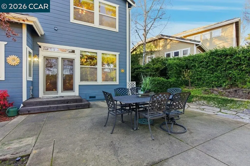 811 Vineyard Court Pleasant Hill CA 94523