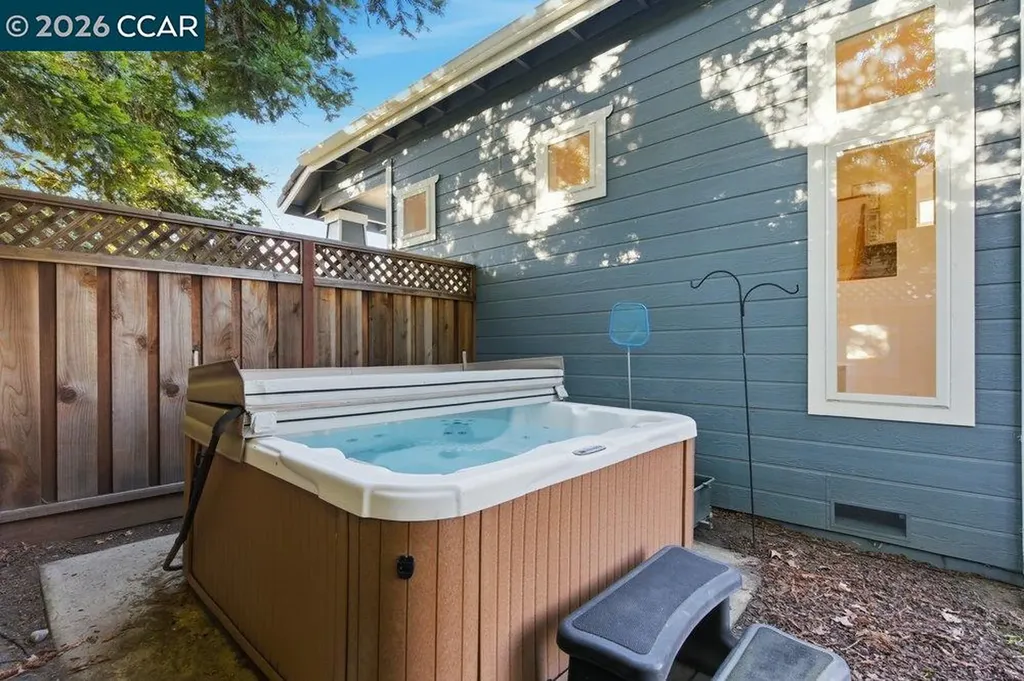 811 Vineyard Court Pleasant Hill CA 94523
