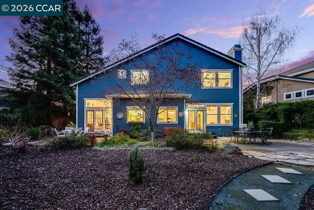 811 Vineyard Court Pleasant Hill CA 94523