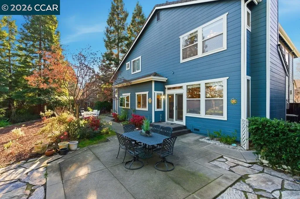 811 Vineyard Court Pleasant Hill CA 94523
