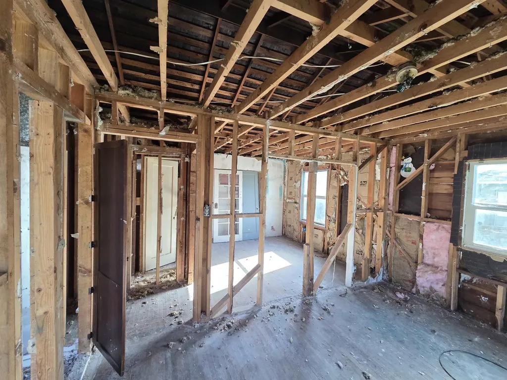 1672 162nd Avenue San Leandro CA 94578