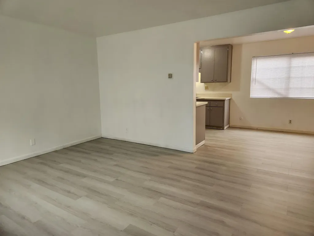 9220 Bancroft Avenue Oakland CA 94603