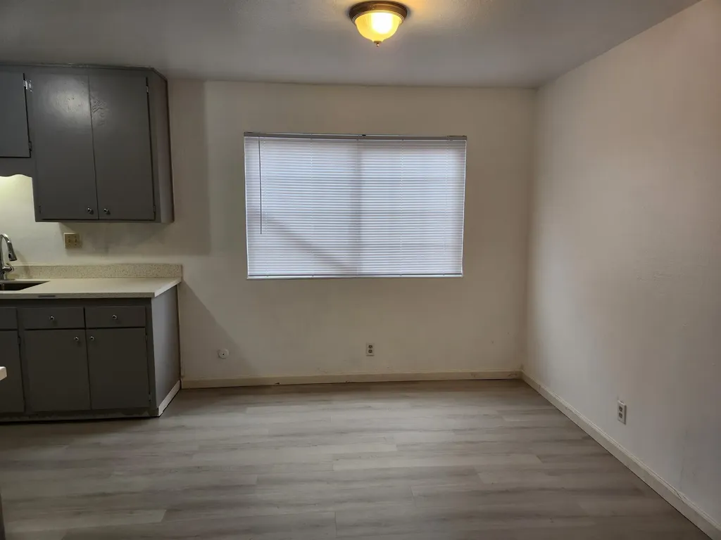 9220 Bancroft Avenue Oakland CA 94603