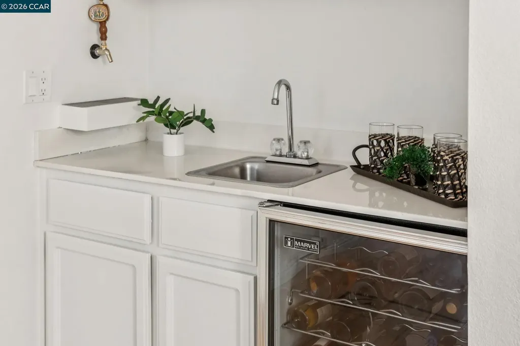 53 Paso Nogal Court Pleasant Hill CA 94523