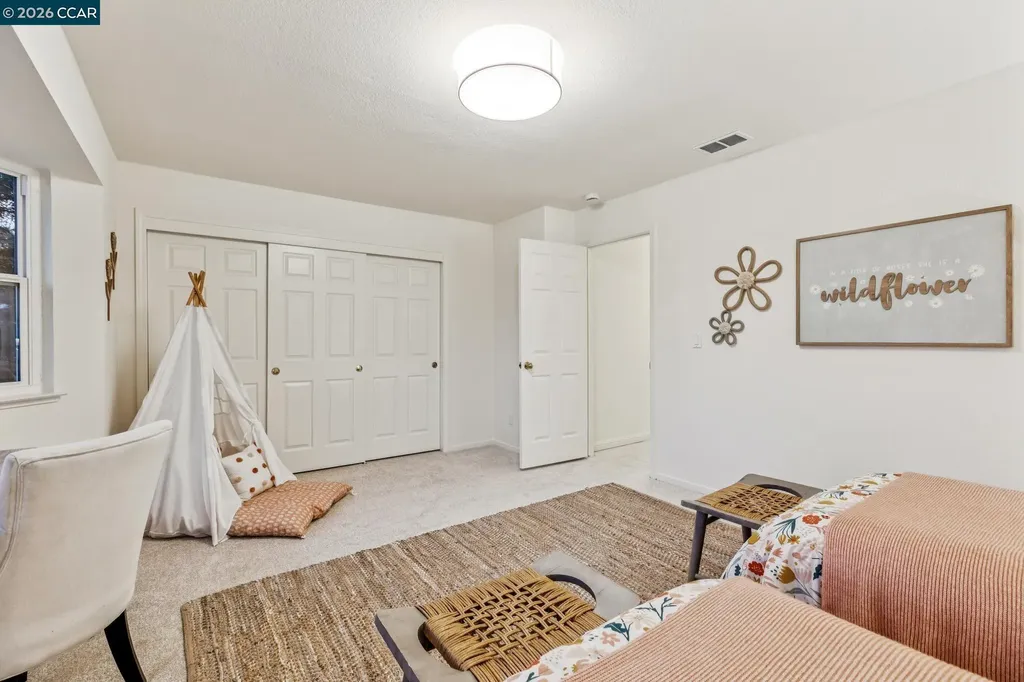 53 Paso Nogal Court Pleasant Hill CA 94523