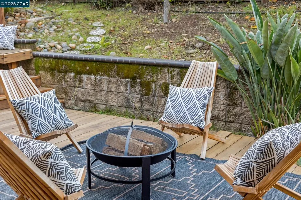 53 Paso Nogal Court Pleasant Hill CA 94523