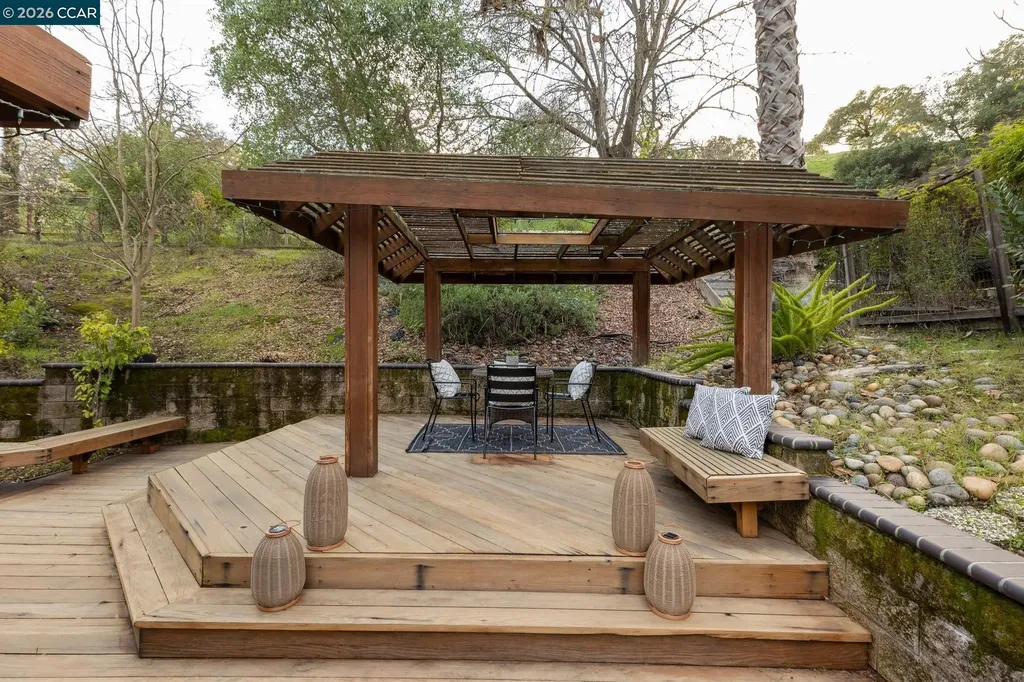 53 Paso Nogal Court Pleasant Hill CA 94523