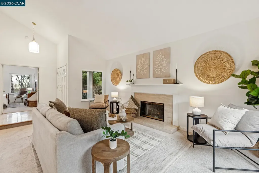 53 Paso Nogal Court Pleasant Hill CA 94523