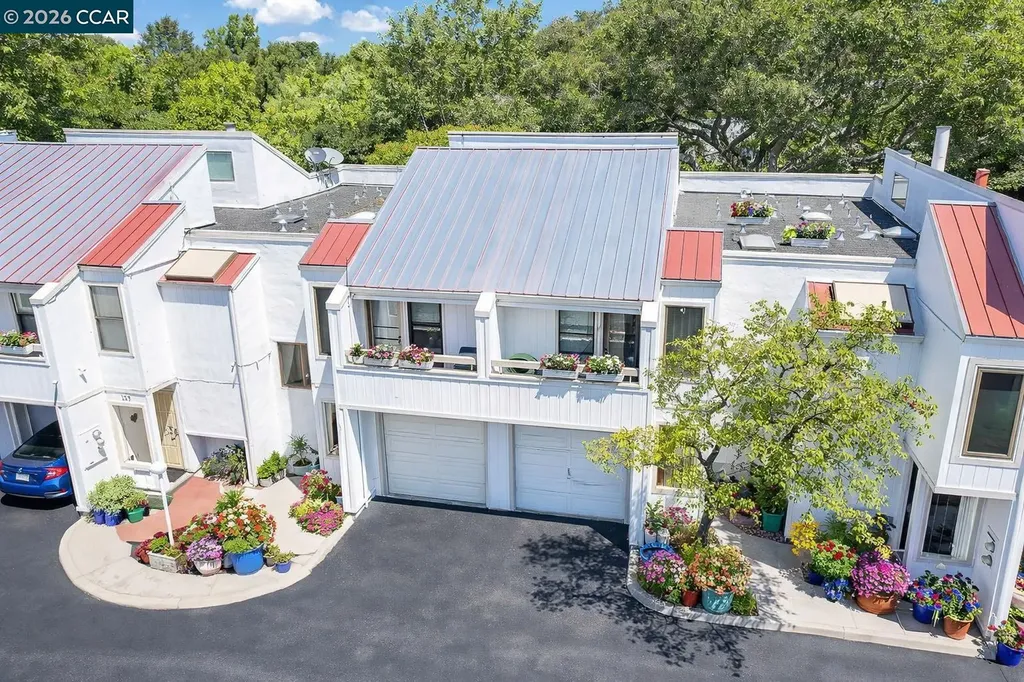 130 Creekside Court El Sobrante CA 94803
