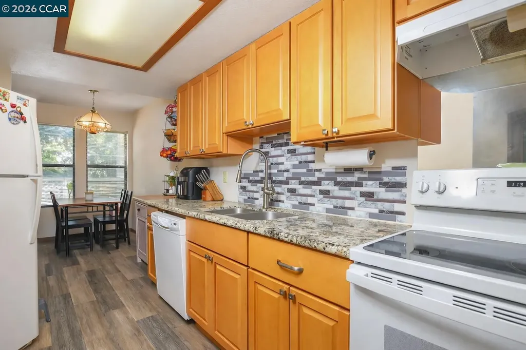 130 Creekside Court El Sobrante CA 94803