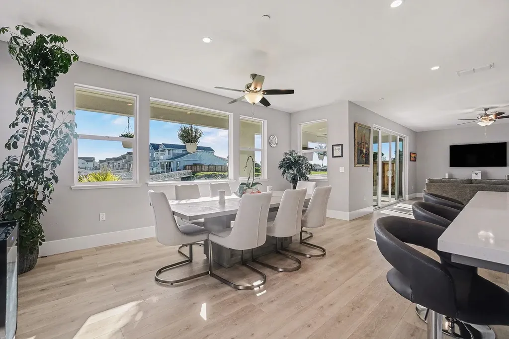 512 Channel Bethel Island CA 94511