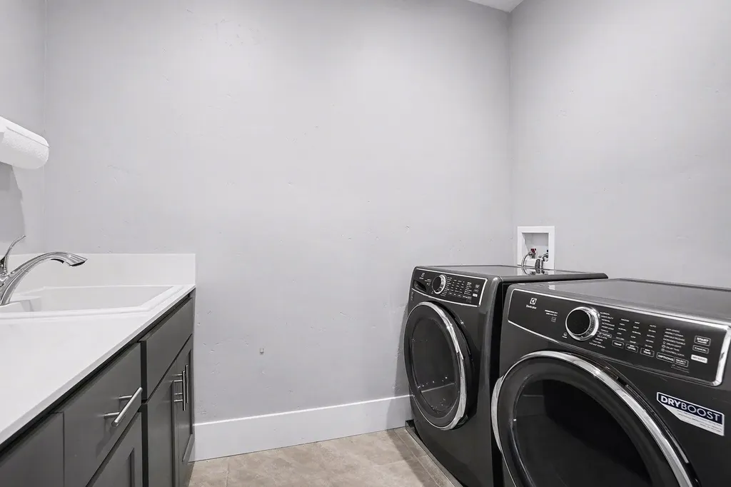 512 Channel Bethel Island CA 94511