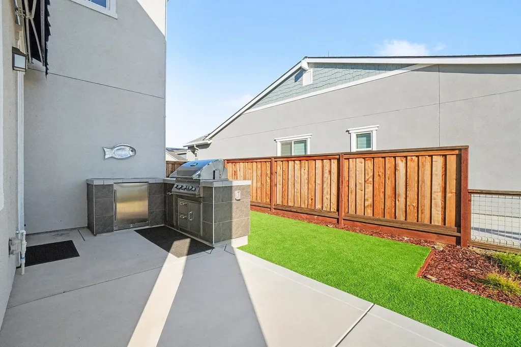 512 Channel Bethel Island CA 94511