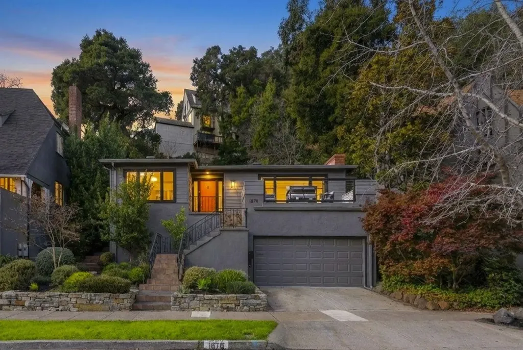 1678 Trestle Glen Road Oakland CA 94610