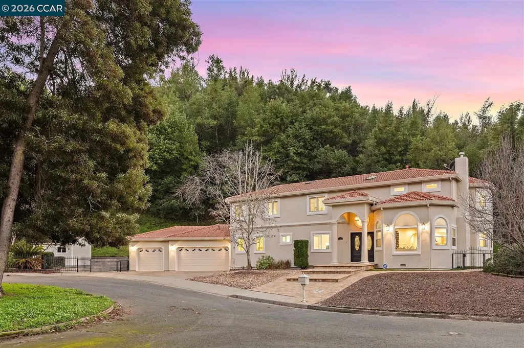 166 Midship Drive Hercules CA 94547