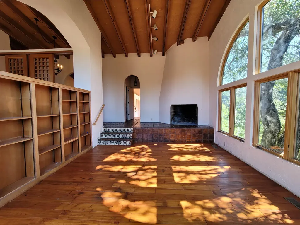 40 Hilldale Court Orinda CA 94563