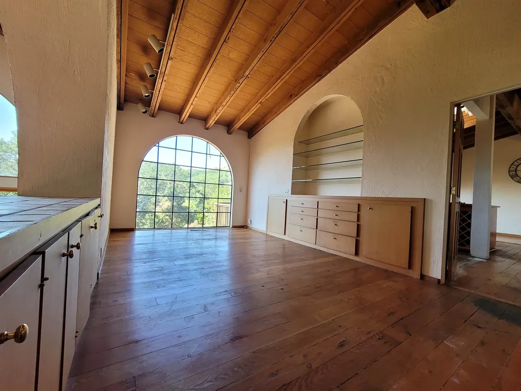 40 Hilldale Court Orinda CA 94563