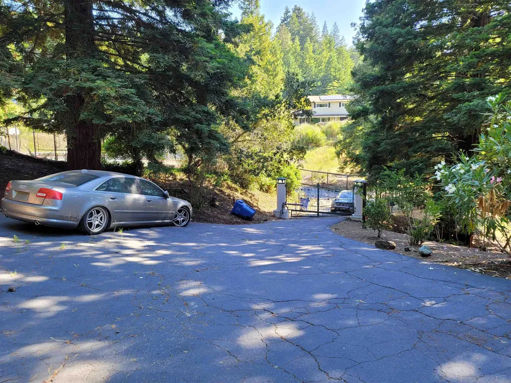 40 Hilldale Court Orinda CA 94563