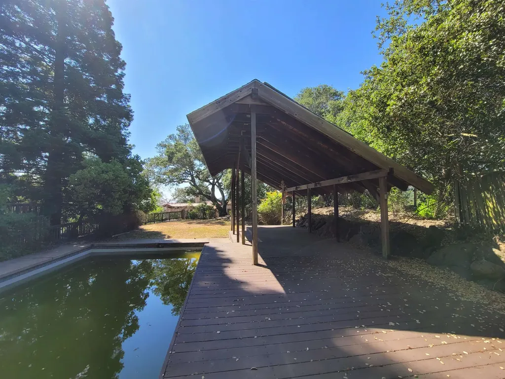 40 Hilldale Court Orinda CA 94563