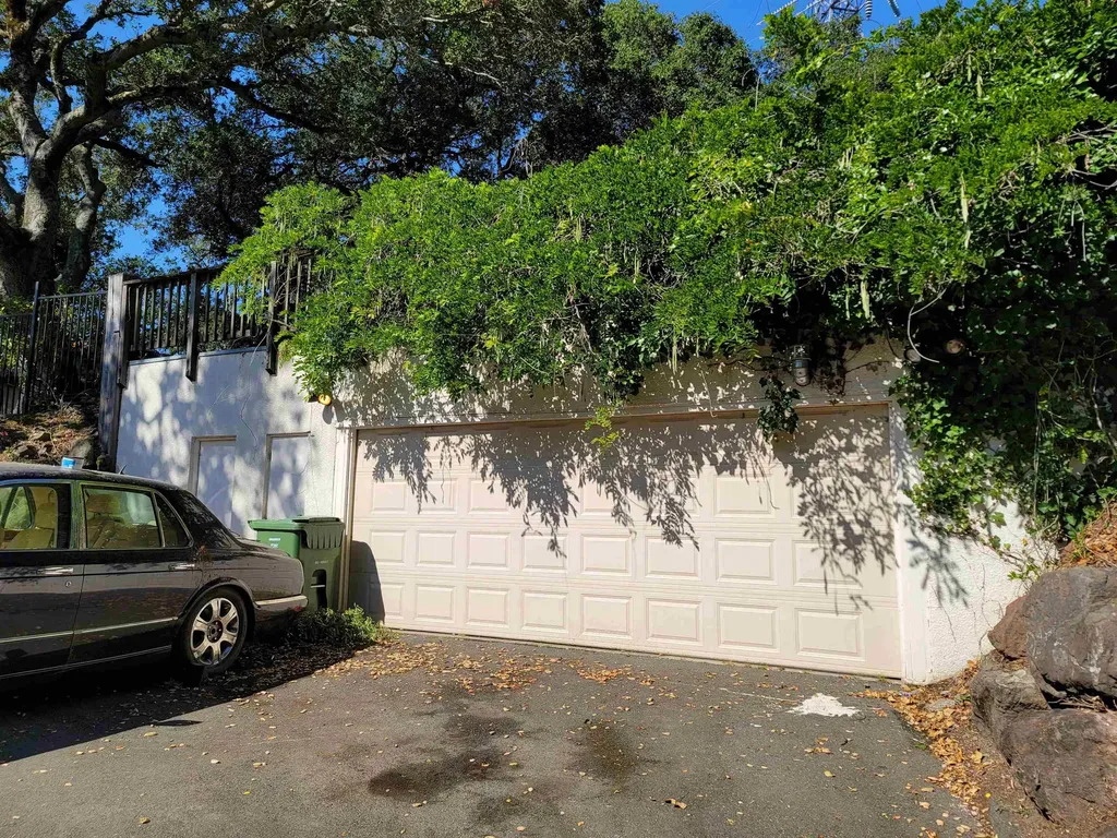40 Hilldale Court Orinda CA 94563