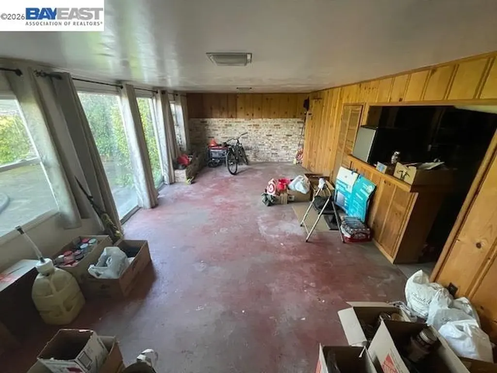 4101 Mountain View Avenue Oakland CA 94605