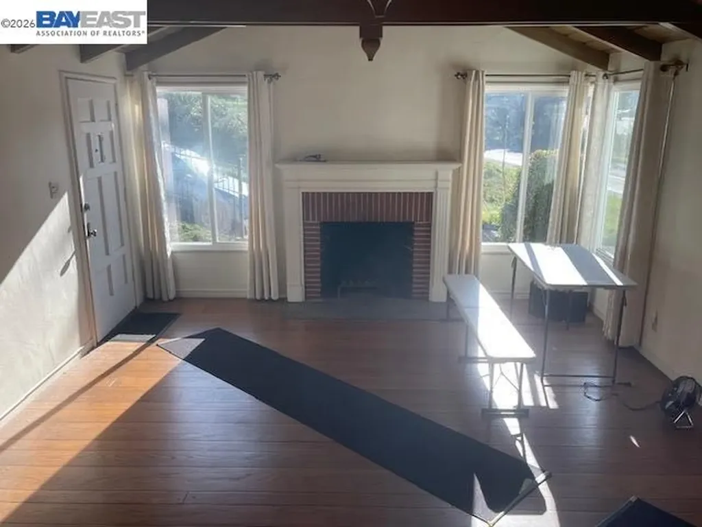 4101 Mountain View Avenue Oakland CA 94605