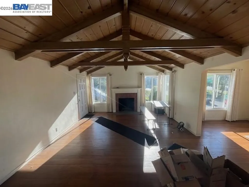 4101 Mountain View Avenue Oakland CA 94605