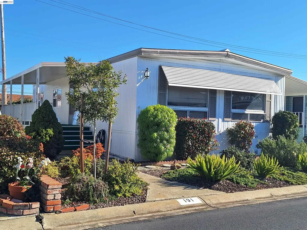 191 Santa Teresa San Leandro CA 94579
