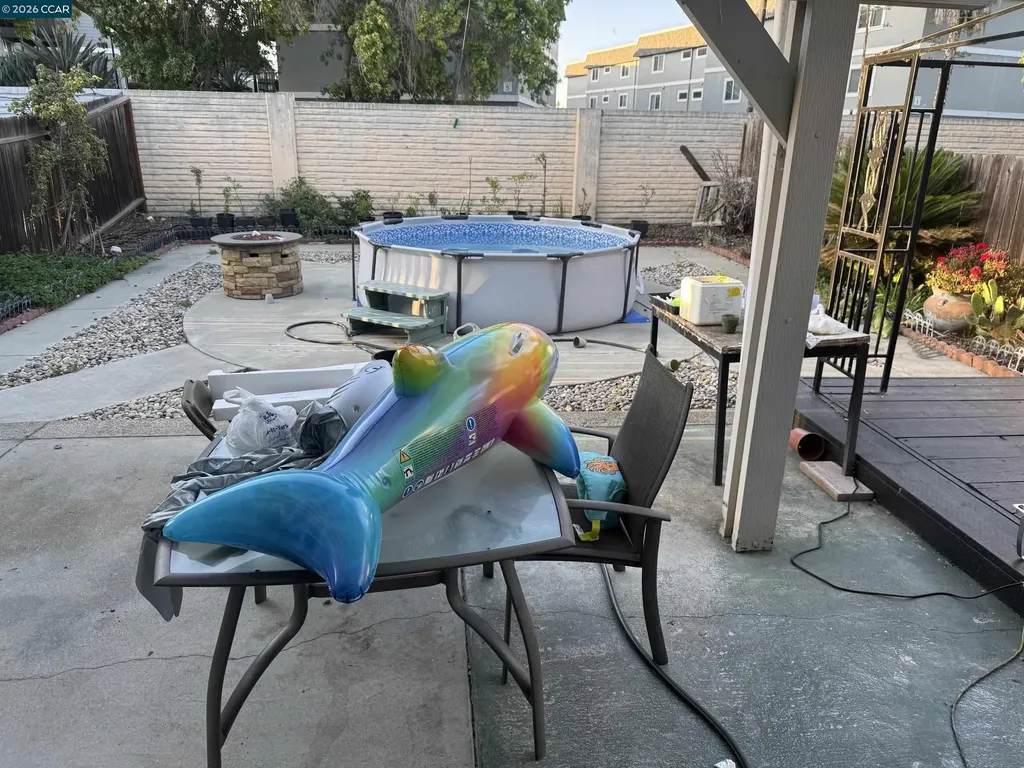 115 Pelican Loop Pittsburg CA 94565