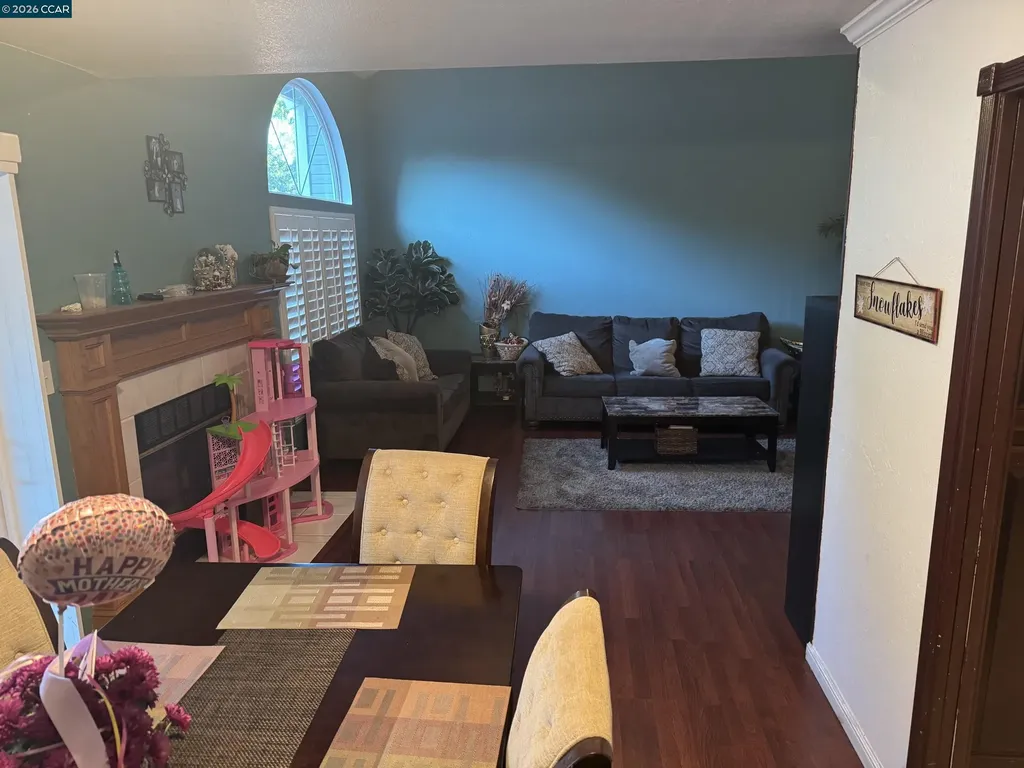 115 Pelican Loop Pittsburg CA 94565