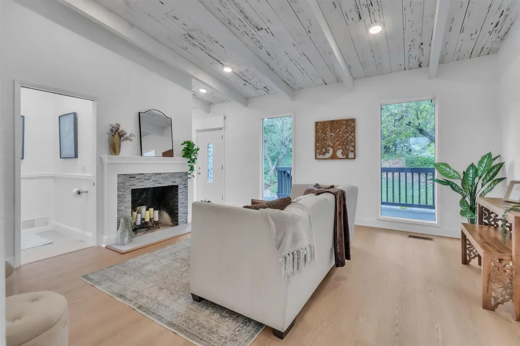 1536 Pleasant Hill Road Lafayette CA 94549