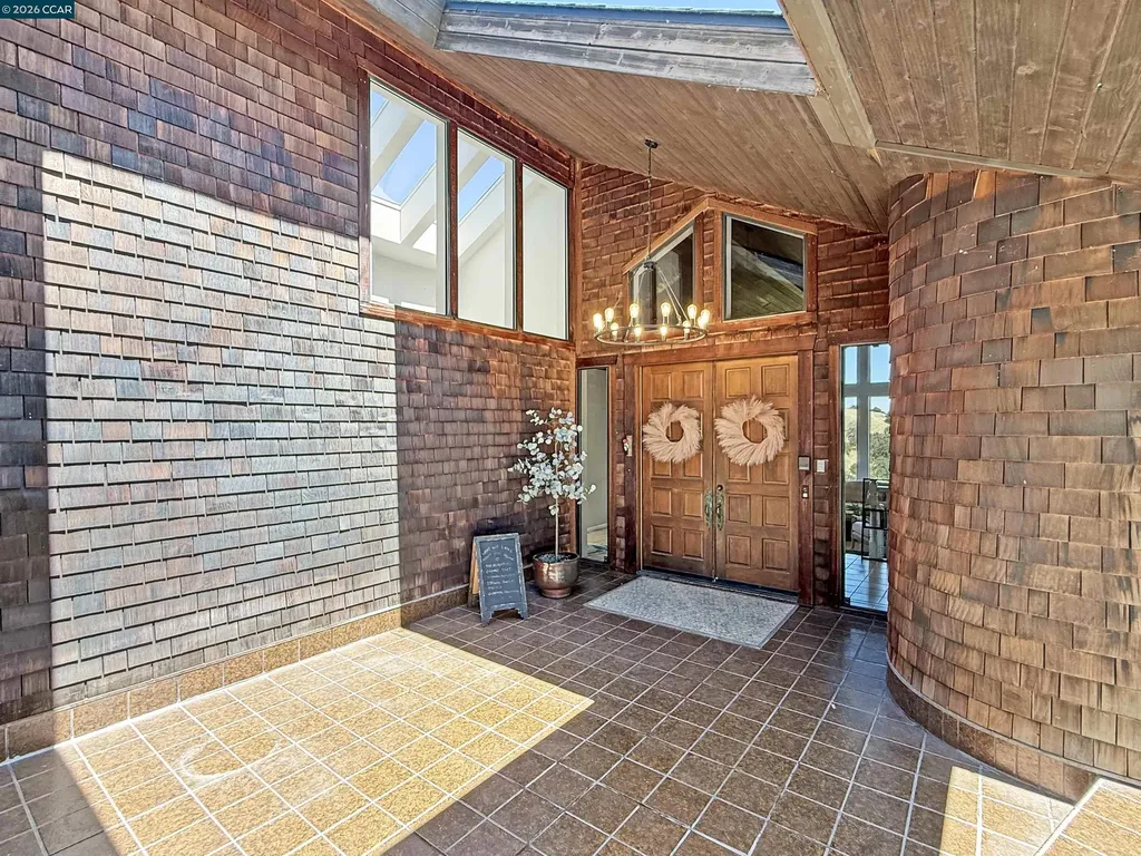 130 Hillcroft Way Walnut Creek CA 94597