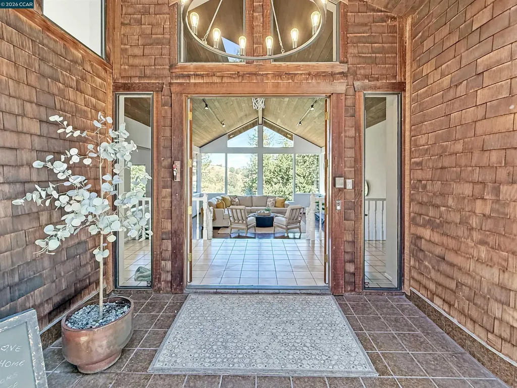 130 Hillcroft Way Walnut Creek CA 94597